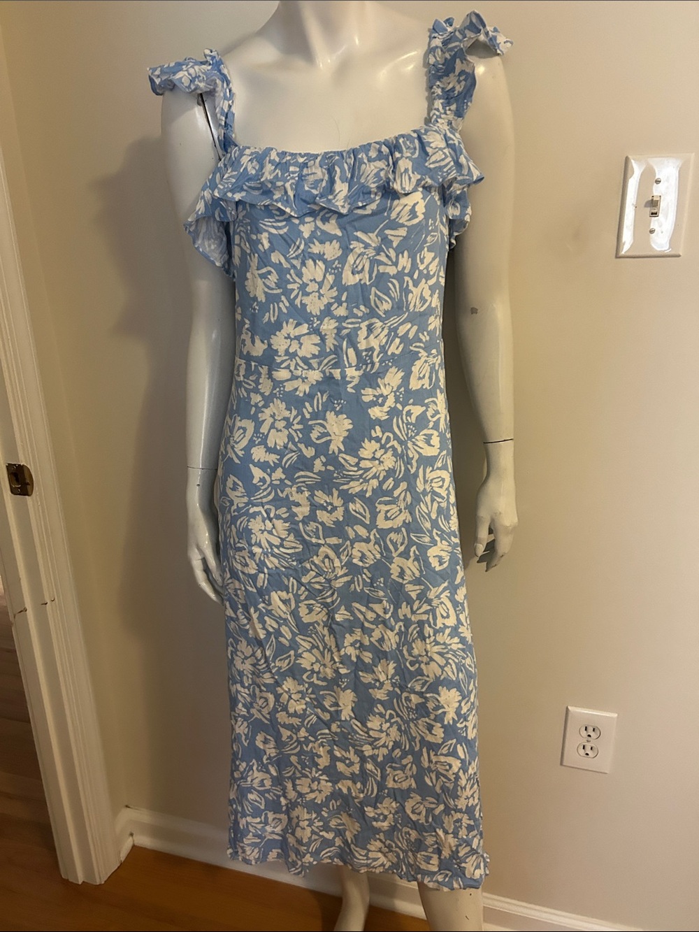 Sugarlips Blue and White Floral Ruffle Maxi Dress